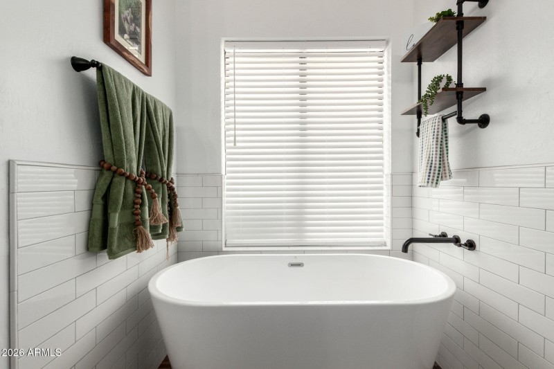 Soaking Tub in Master