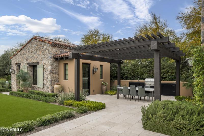 Guest Casita - Outdoor BBQ