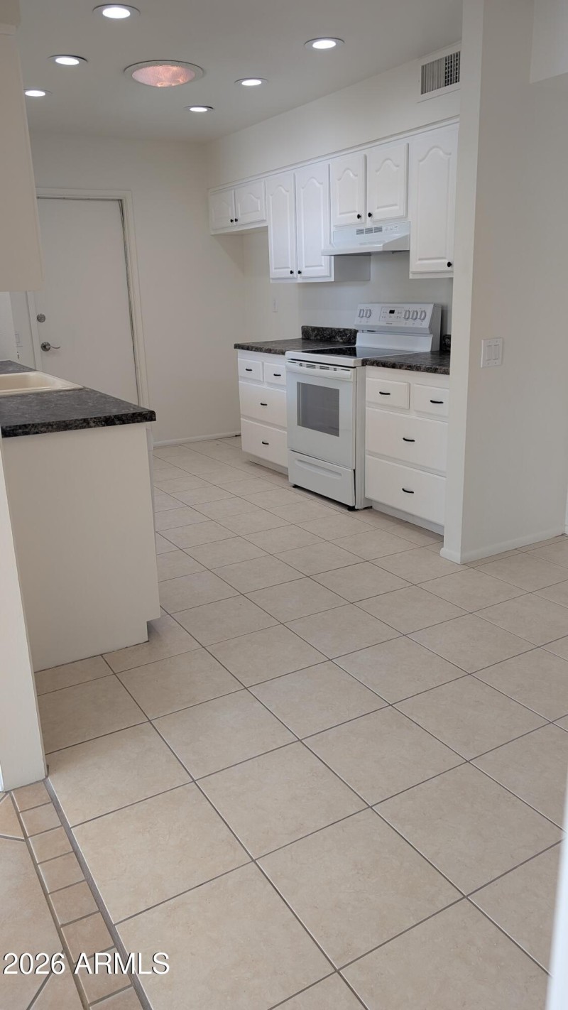 PXL_20260217_180723304.MP