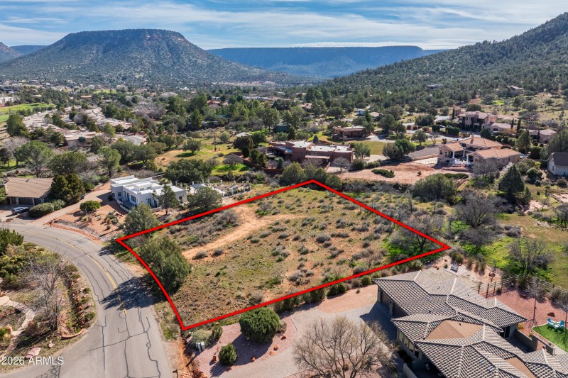 JL_495ESaddlehorn-drone-08