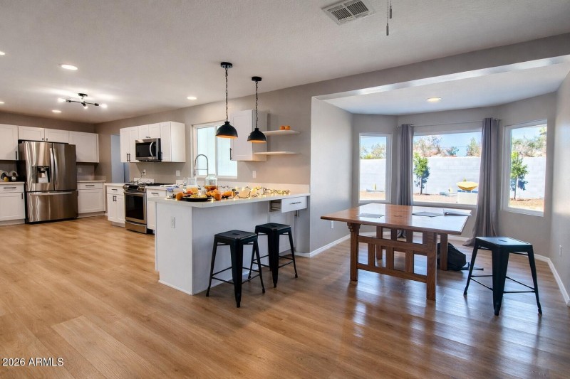 bb24ecdf-ebca-48fa-b61d-a88fe2b3fac1