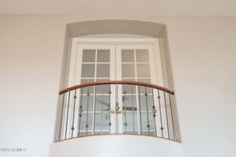 4107 E Pullman Rd - 10