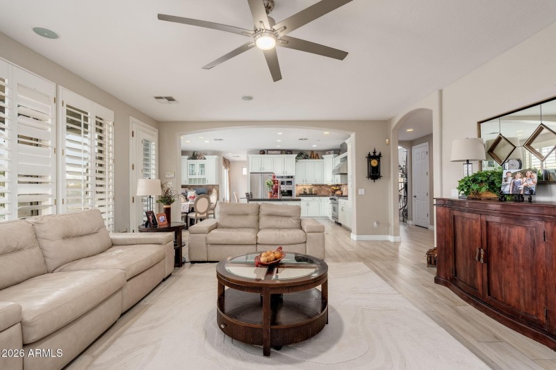 4107 E Pullman Rd - 16