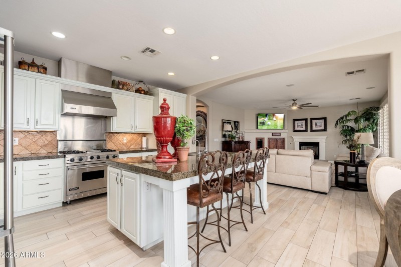 4107 E Pullman Rd - 19