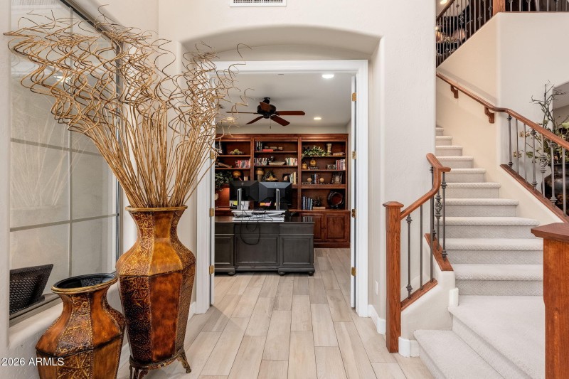 4107 E Pullman Rd - 44