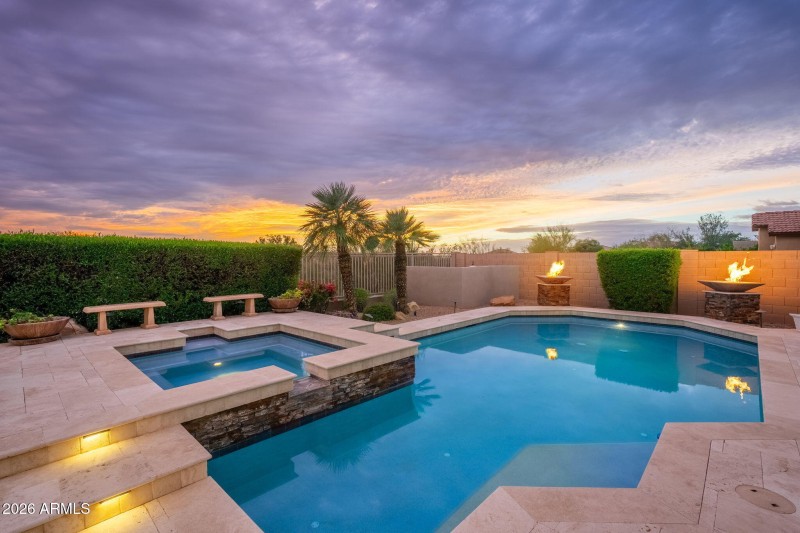 4107 E Pullman Rd - 80