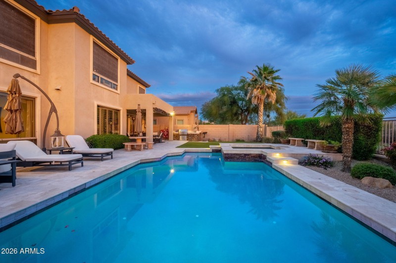 4107 E Pullman Rd - 86