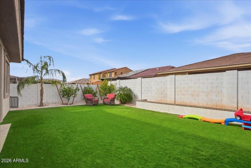 50-10850 E Trent Ave_RedHogMedia