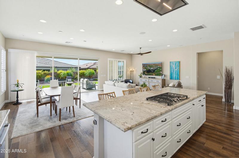 13341 W Palo Brea-19