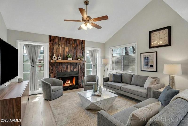 Virtually Staged LR 1