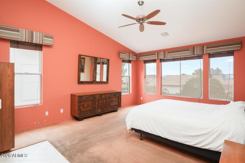 Firefly_Gemini Flash_make bed spread whi