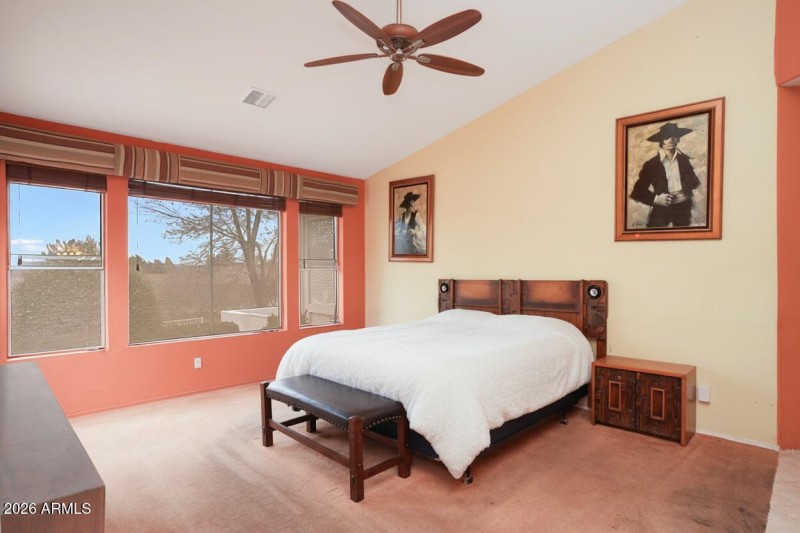 Firefly_Gemini Flash_make bed spread whi