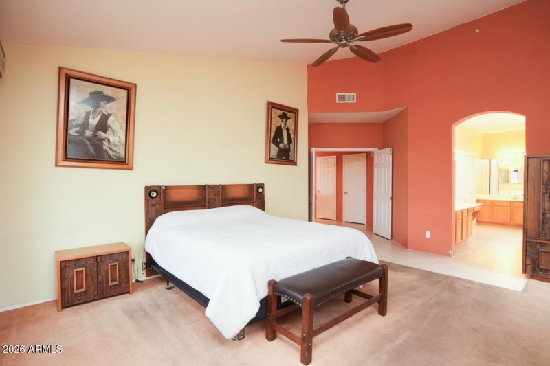 Firefly_Gemini Flash_make bed spread whi