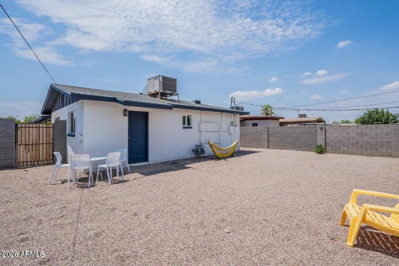 20220922194358943304000000-o