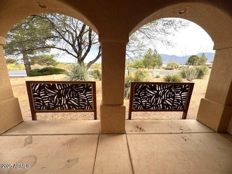 Lovely Privacy Partition