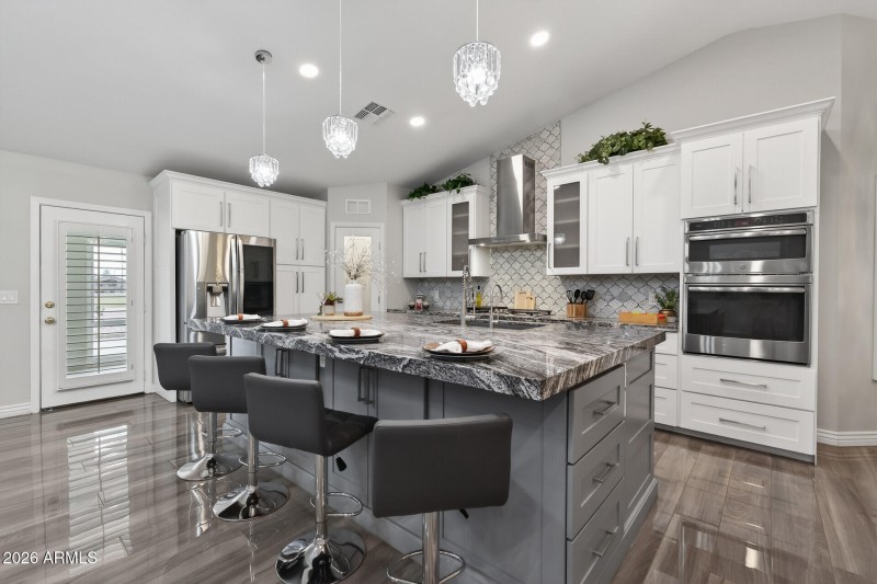 99_3533_N_159th_Ln8 (1)_mls