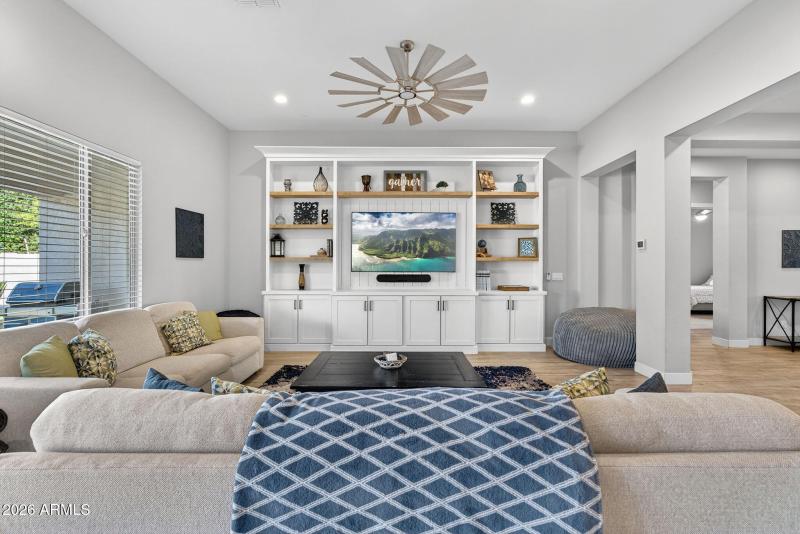 12-web-or-mls-42S 229th Way