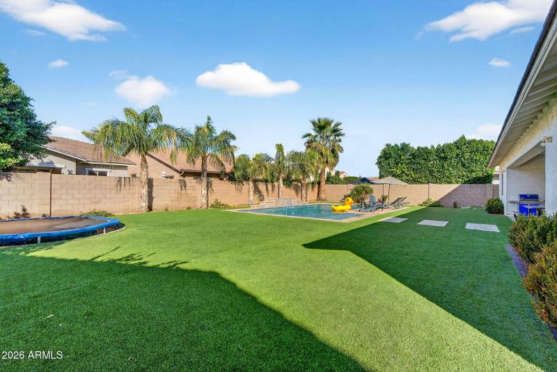 56-web-or-mls-46S 229th Way