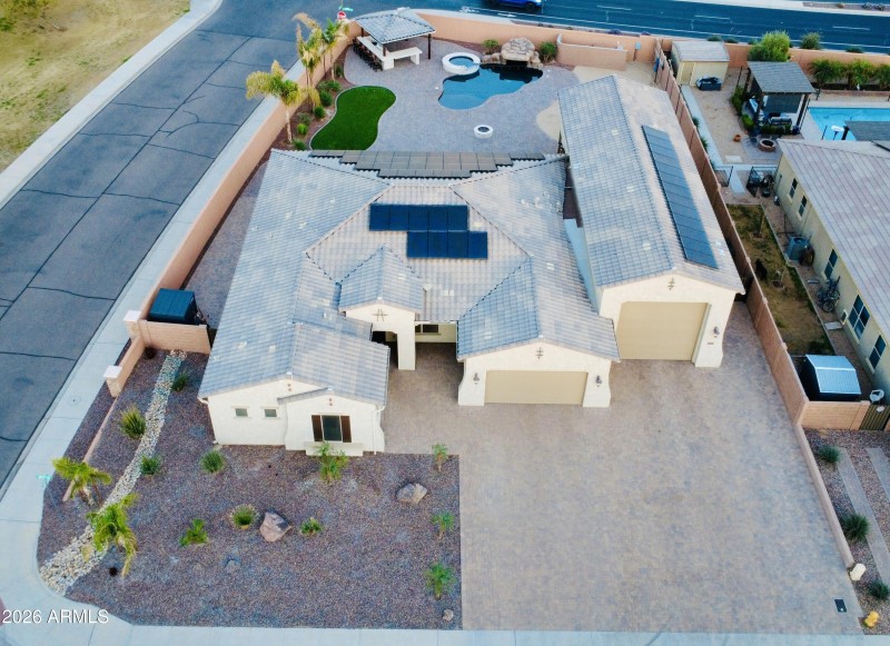 12564FF8-E92F-429F-9DEB-748B1057B509_1_2