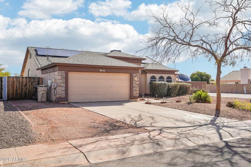 3-web-or-mls-N 83rd Dr-S1802-003