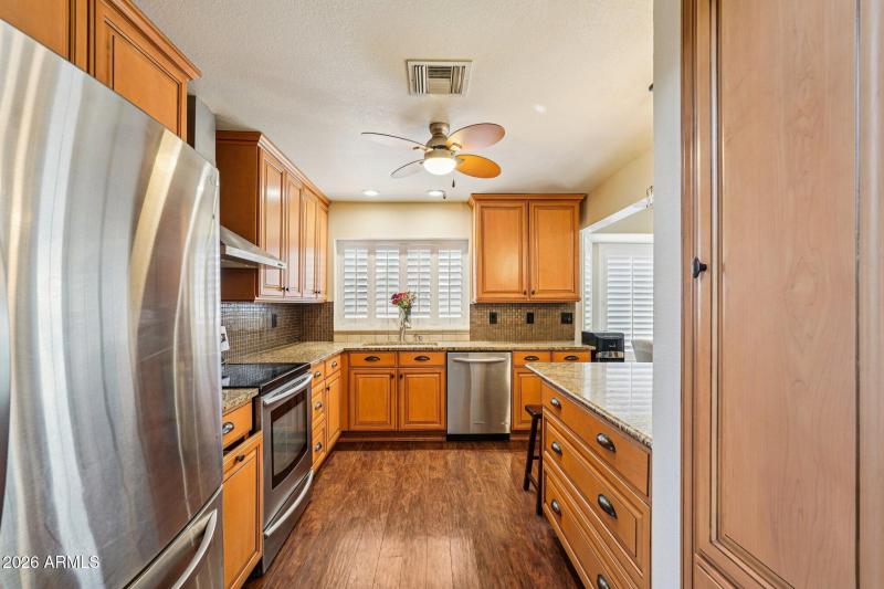 14-web-or-mls-N 83rd Dr-S1802-014