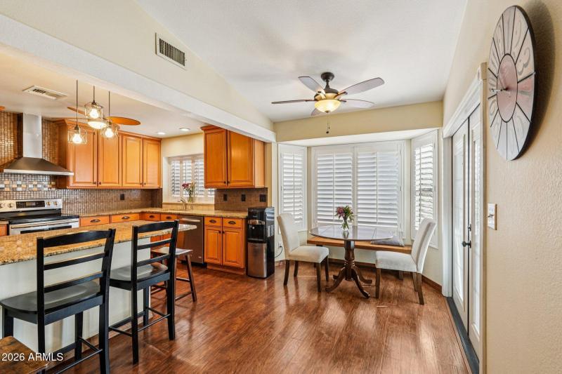 17-web-or-mls-N 83rd Dr-S1802-017