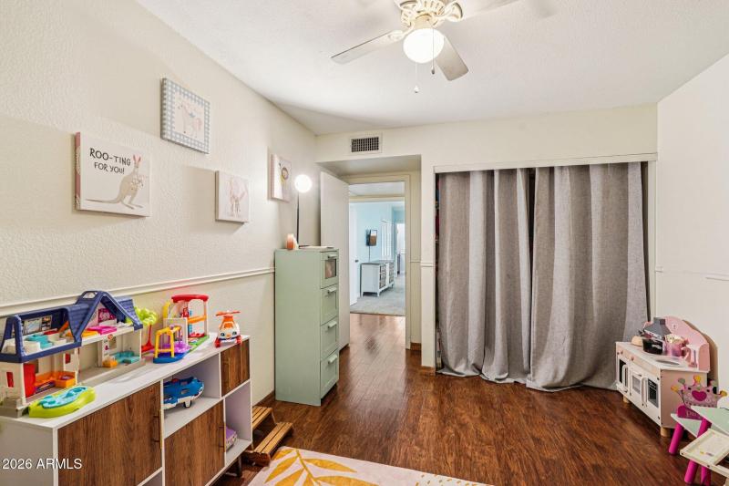 20-web-or-mls-N 83rd Dr-S1802-020