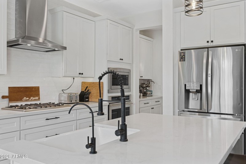 20-web-or-mls-4346-e-palo-verde-st