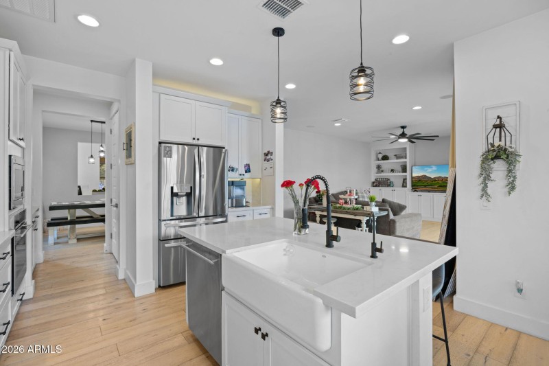 21-web-or-mls-4346-e-palo-verde-st