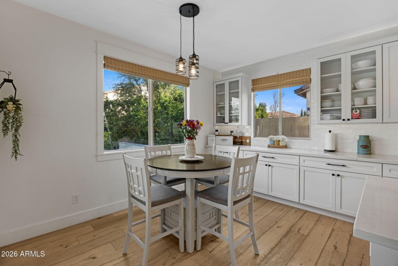 22-web-or-mls-4346-e-palo-verde-st