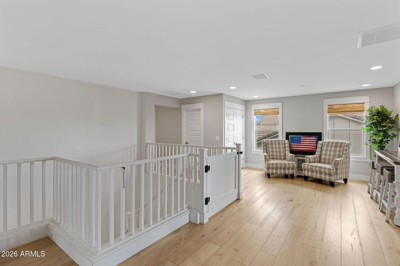 26-web-or-mls-4346-e-palo-verde-st