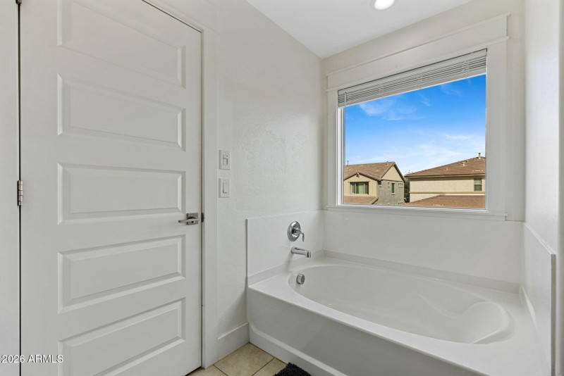 39-web-or-mls-4346-e-palo-verde-st