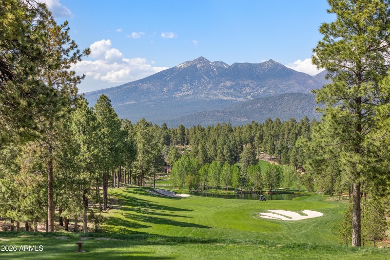 Pine Canyon Golf Community