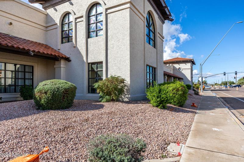 Exterior Street Frontage