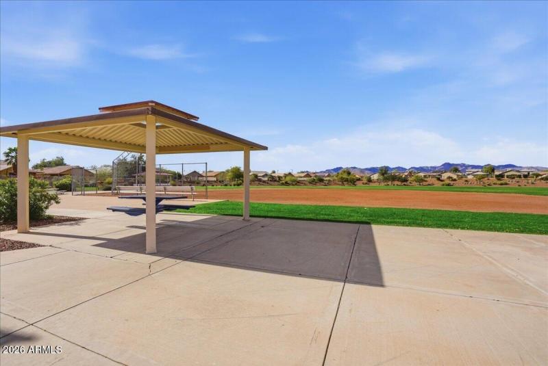 38-19861 W Buchanan_RedHogMedia