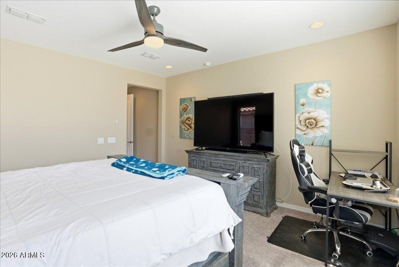 19-19861 W Buchanan_RedHogMedia