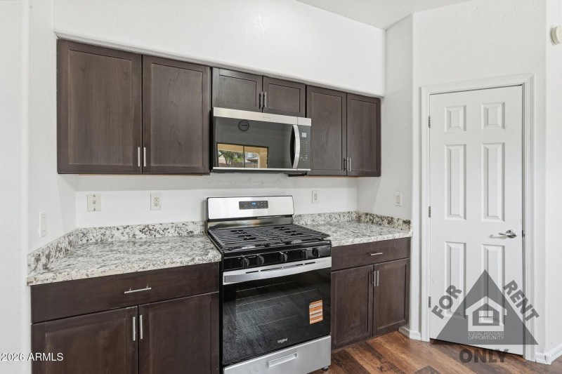 022_ListerPros-watermarked