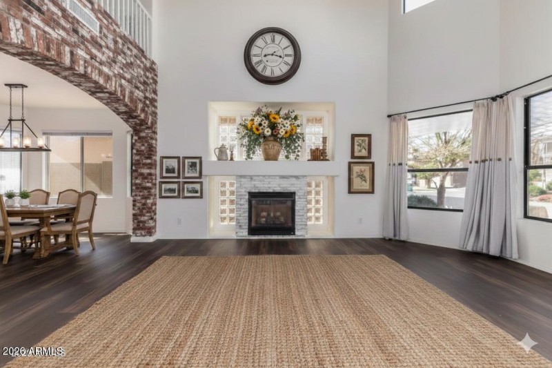 Living room virtually staged