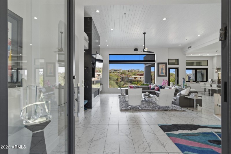 Grand Entry & Great Room