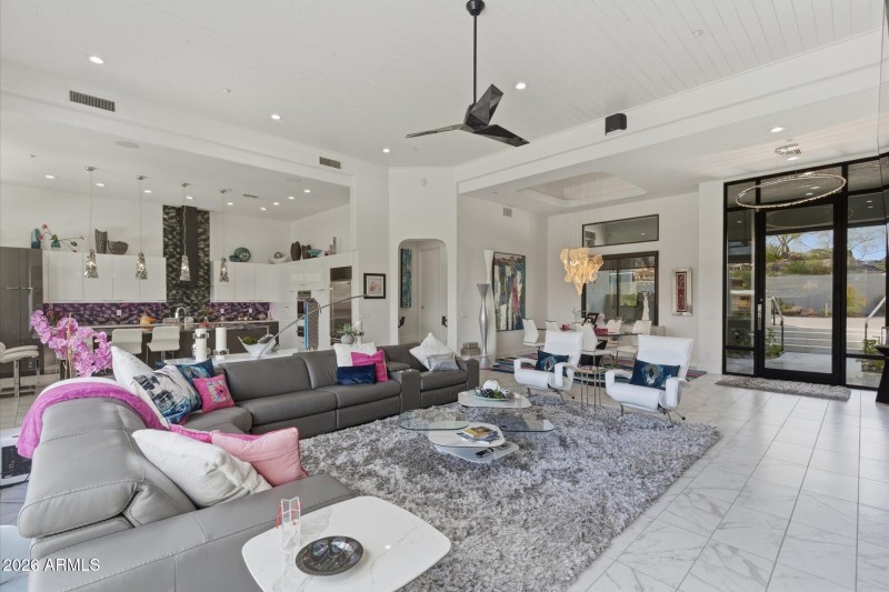 Open Concept Entertaining