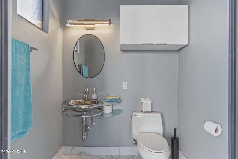 Convenient Pool Bath