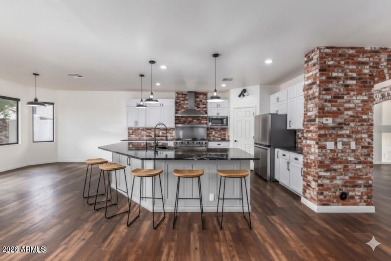 Kitchen virtually staged