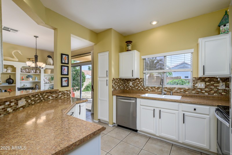 Wonderful Counter Space