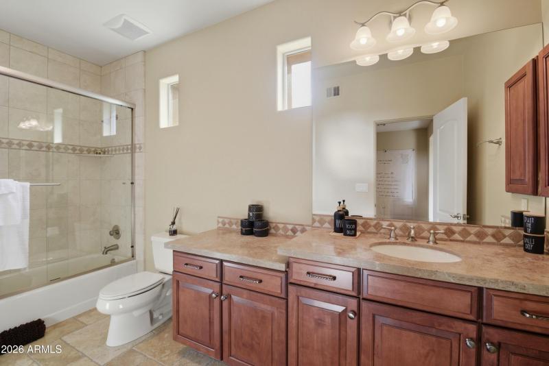 Bedroom 3 Ensuite Bathroom