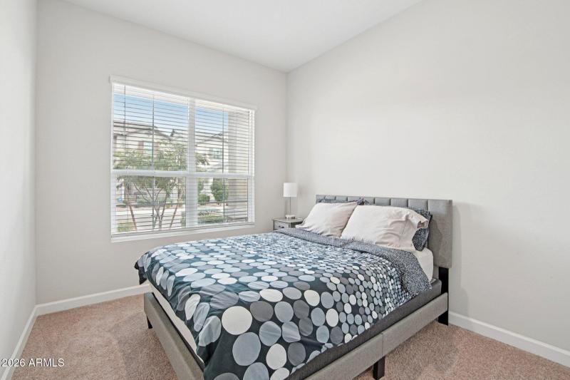 16-web-or-mls-N 59th St-S1802-014