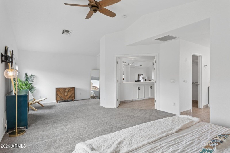 23-web-or-mls-901-w-juanita-ave