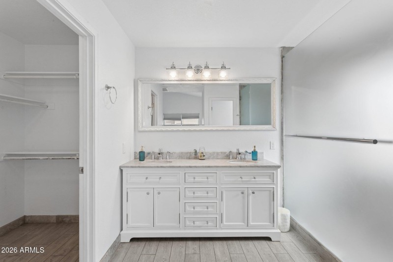 25-web-or-mls-901-w-juanita-ave