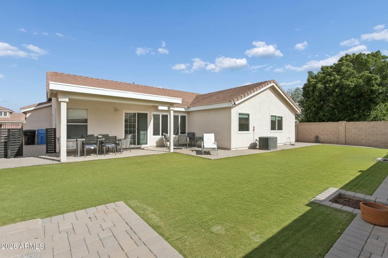 40-web-or-mls-901-w-juanita-ave