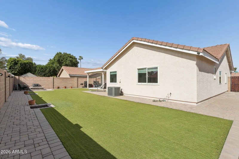 42-web-or-mls-901-w-juanita-ave