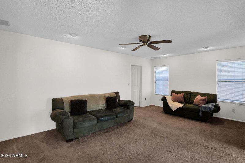 18-web-or-mls-P1514299